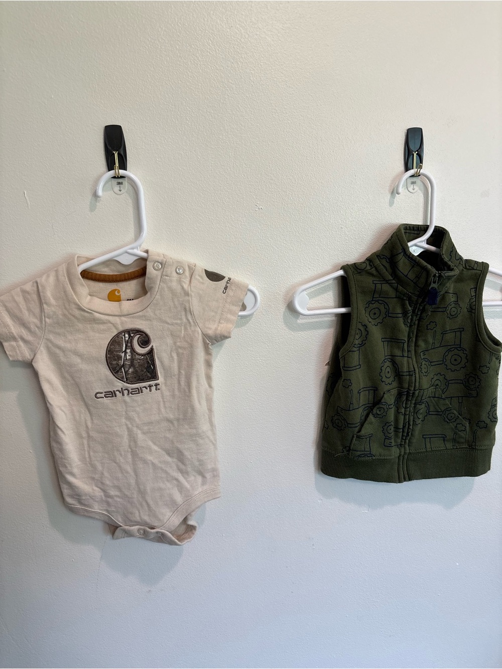 Carhartt Cream onesie and tractor fleece vest 6 months baby boy